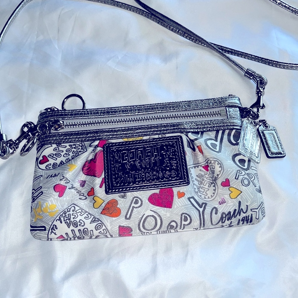 Coach Poppy Multicolor Graphic Crossbody Wristlet Excellent Condition